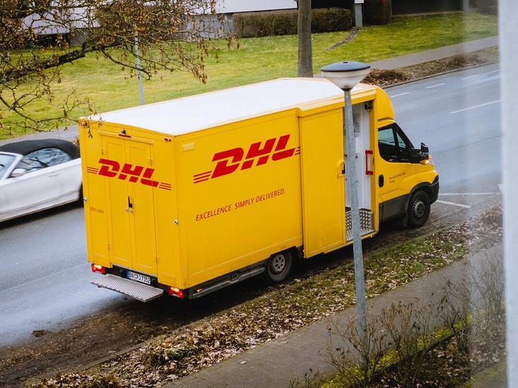 DHL truck